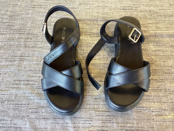 Sandalettes noires 36