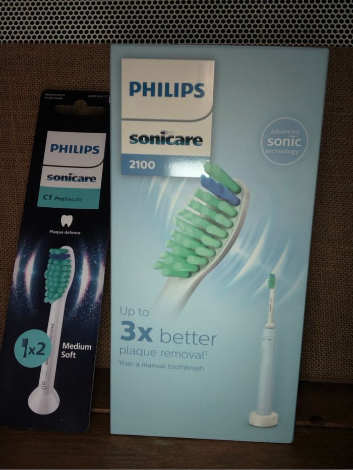 Brosse à dents électrique Philips  25 €