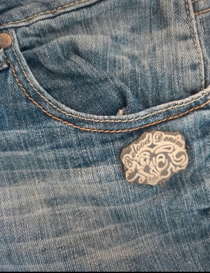 Short jean taille s - photo numéro 3