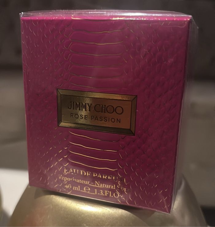 Parfum authentique 40 ml jimmychoo neuf