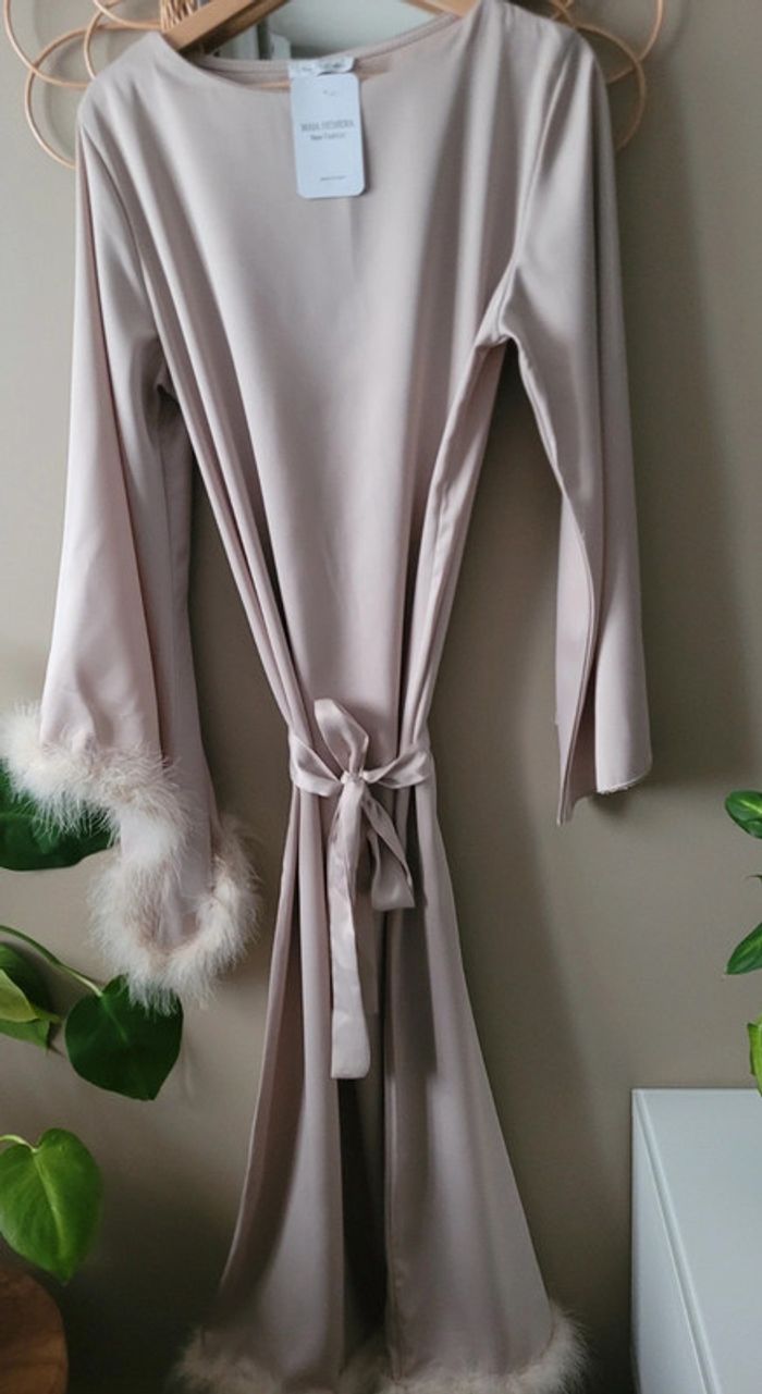 Robe satinée - photo numéro 4