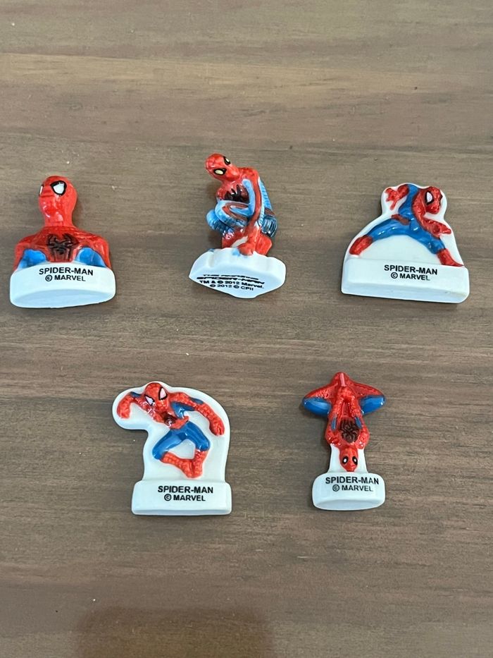 5 fèves Spiderman MARVEL