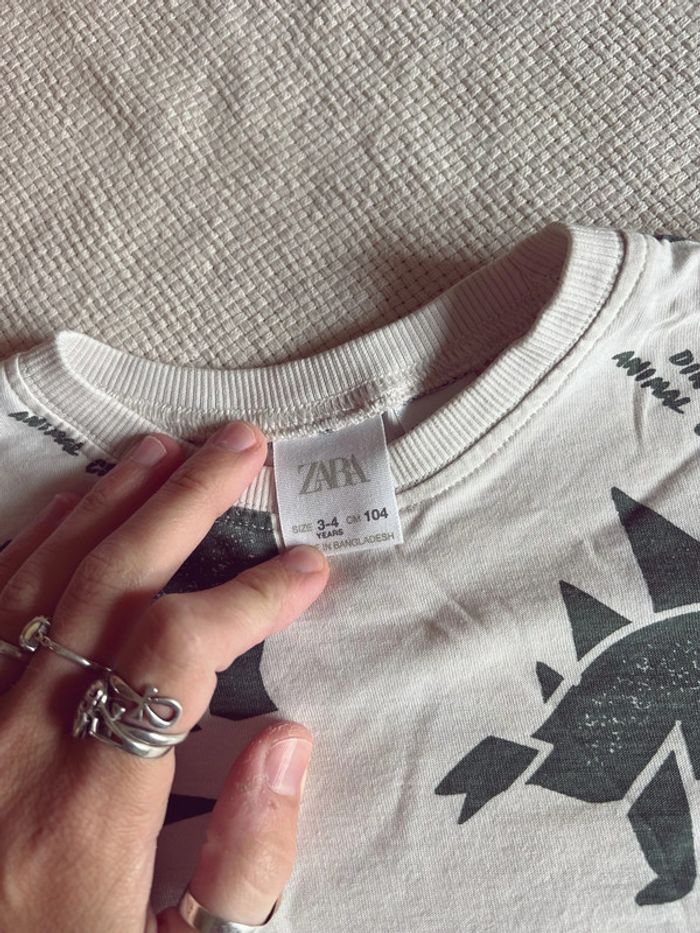Tee-shirts manches longues Zara crème et dinosaures vert 104 - photo numéro 4