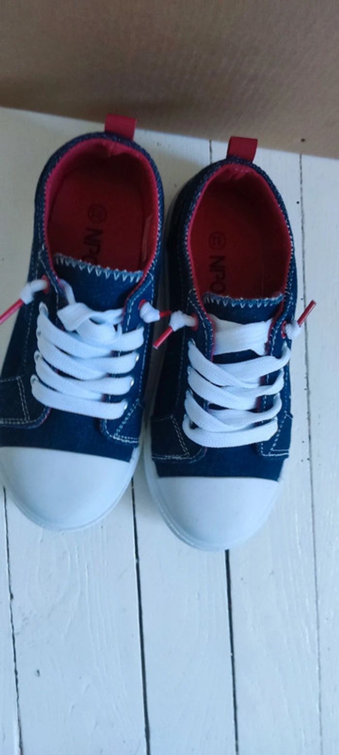 Lot de chaussures neuves - photo numéro 3