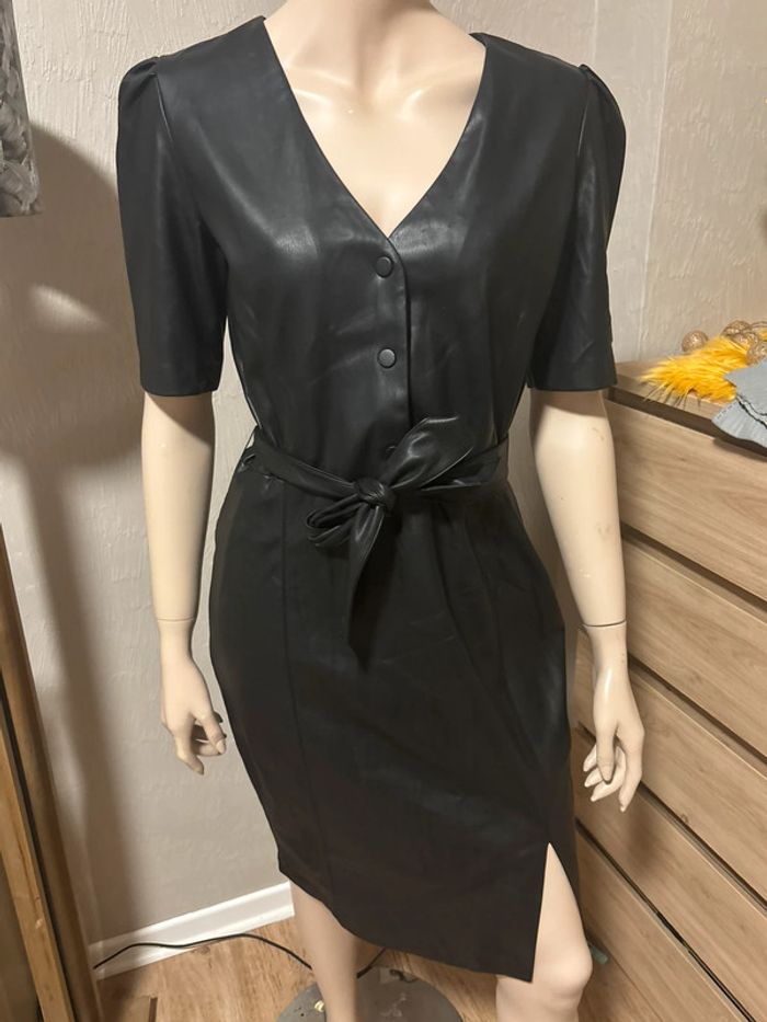 Robe simili cuir