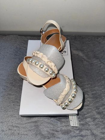 Chaussures baptême mariage 30 neuves