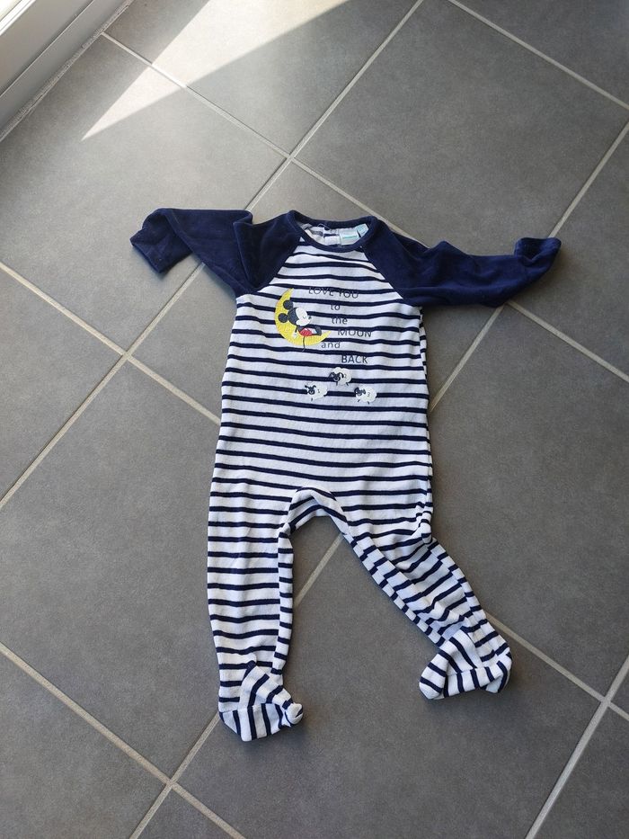 Lot vêtements 24 mois + 1 veste - photo numéro 5