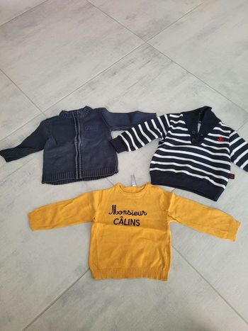 Lot pulls gilets garçon 18 mois