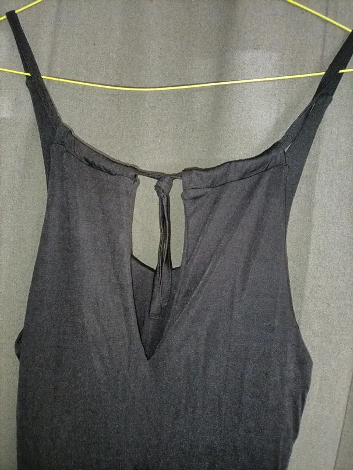 Jolie petite robe noire - photo numéro 4