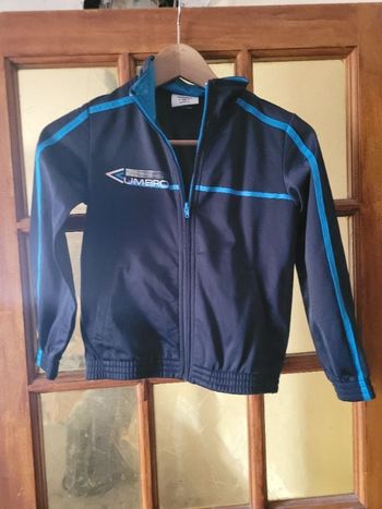 Veste umbro 8 ans