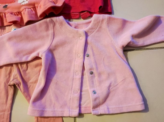 Lot de vêtements fille - photo numéro 2