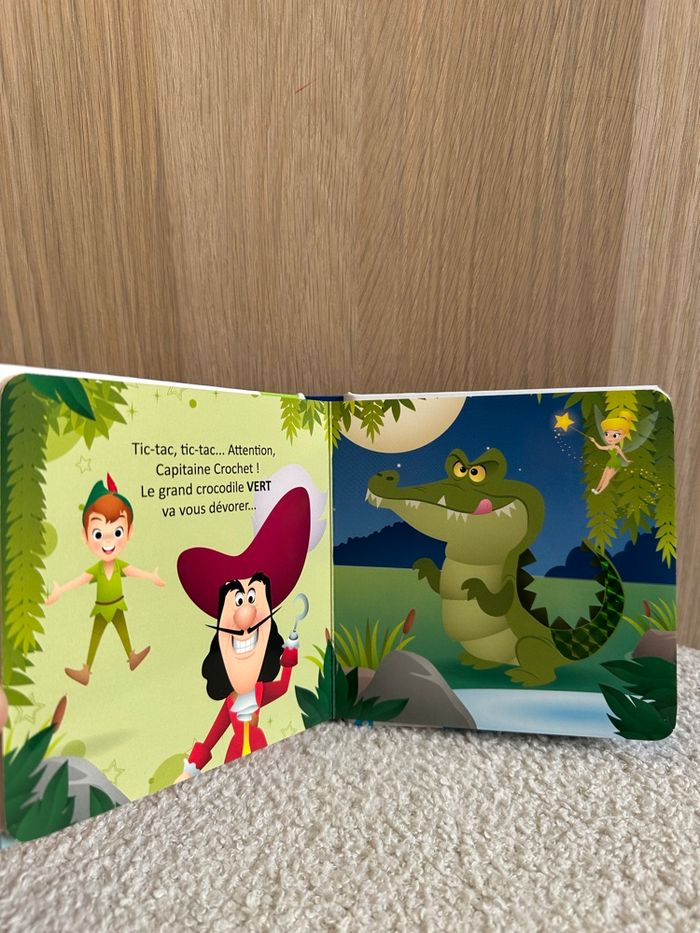 Livre les couleurs - photo numéro 2