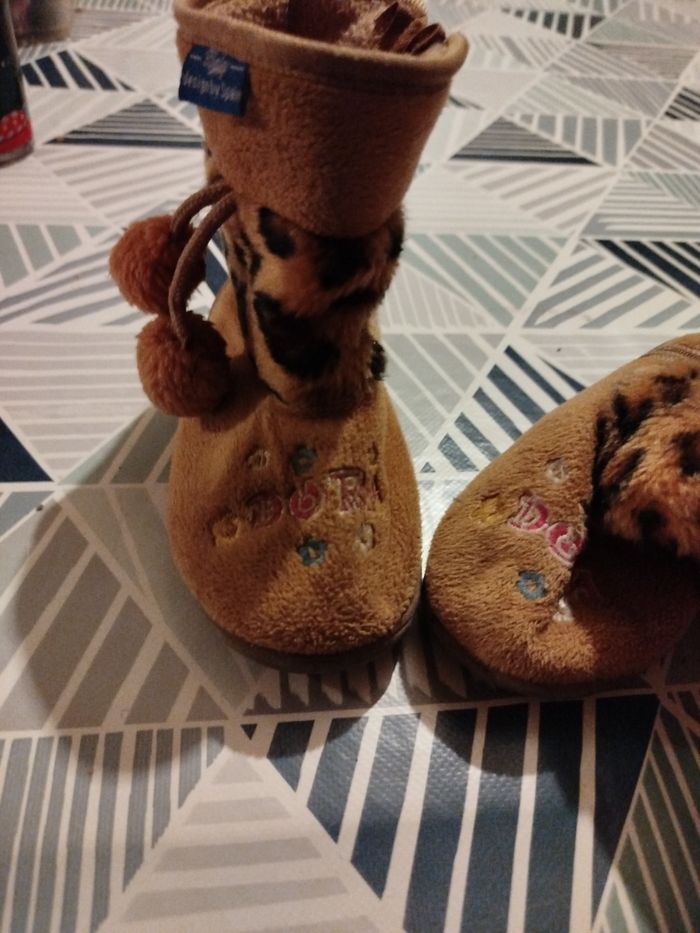Chaussons fille dora - photo numéro 2