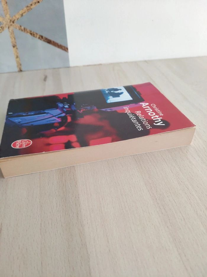 Livre poche relations inquiétantes Arnothy - photo numéro 3