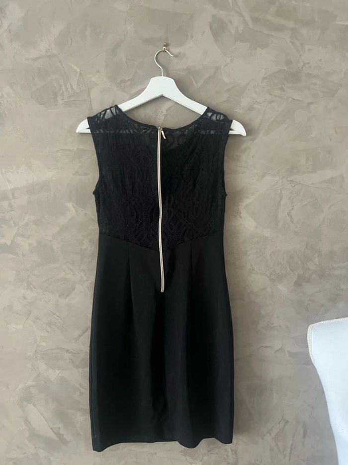 Robe courte - photo numéro 2