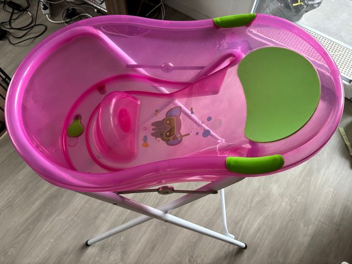 Baignoire avec trépied - photo numéro 3