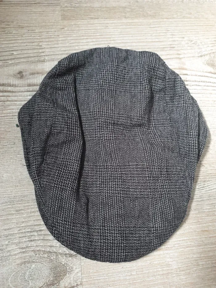 Béret Kiabi 43