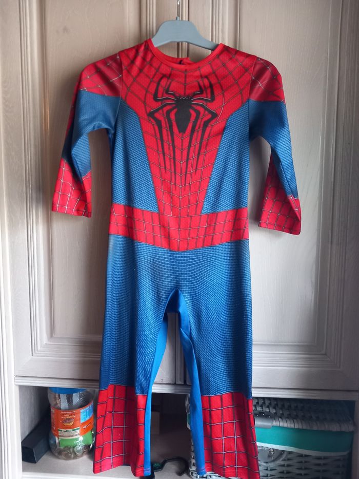 Costume Spider man 5/6 ans