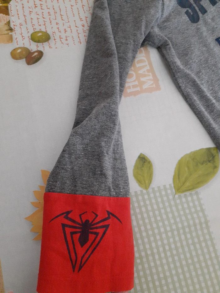 Tee-shirt manches longues Spiderman - photo numéro 3