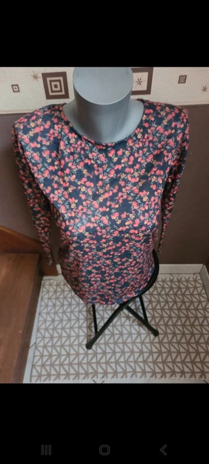 Jolie blouse nouée dos 38 - photo numéro 3