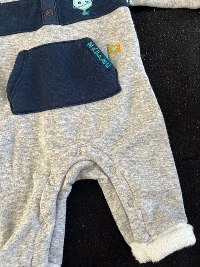 Pyjama 3 mois - photo numéro 2