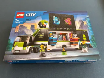 Lego 60388 « le camion de jeu vidéo »