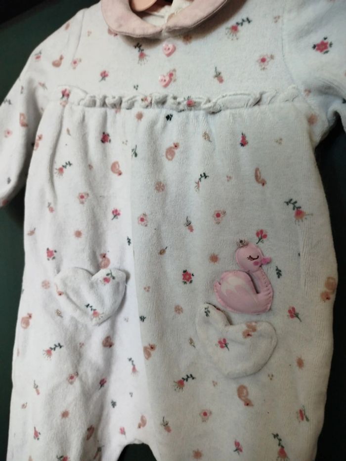 Pyjama à fleurs 🪷 6 mois - photo numéro 2
