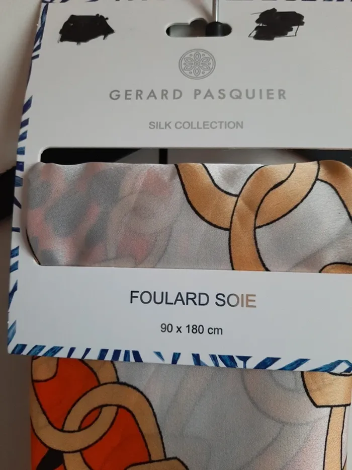 Foulard soie Gérard Pasquier - photo numéro 2