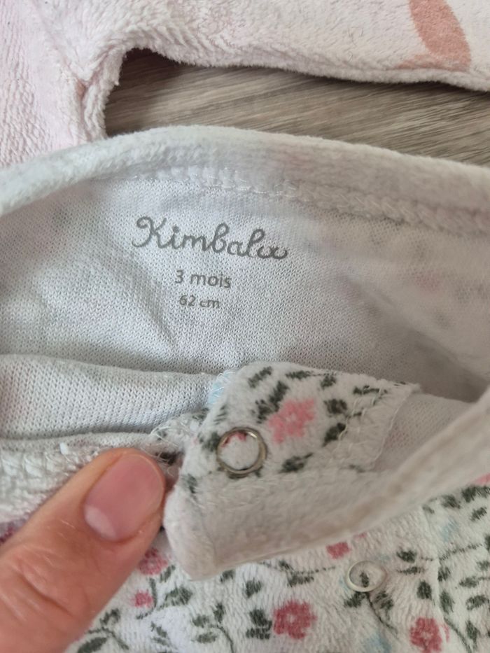 Pyjama - 3 mois - photo numéro 3