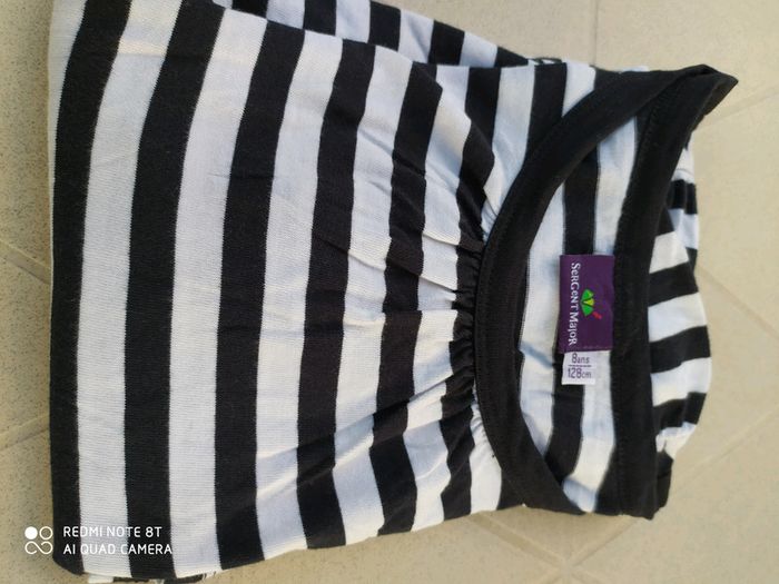 Robe/tunique fille 8 ans - photo numéro 3