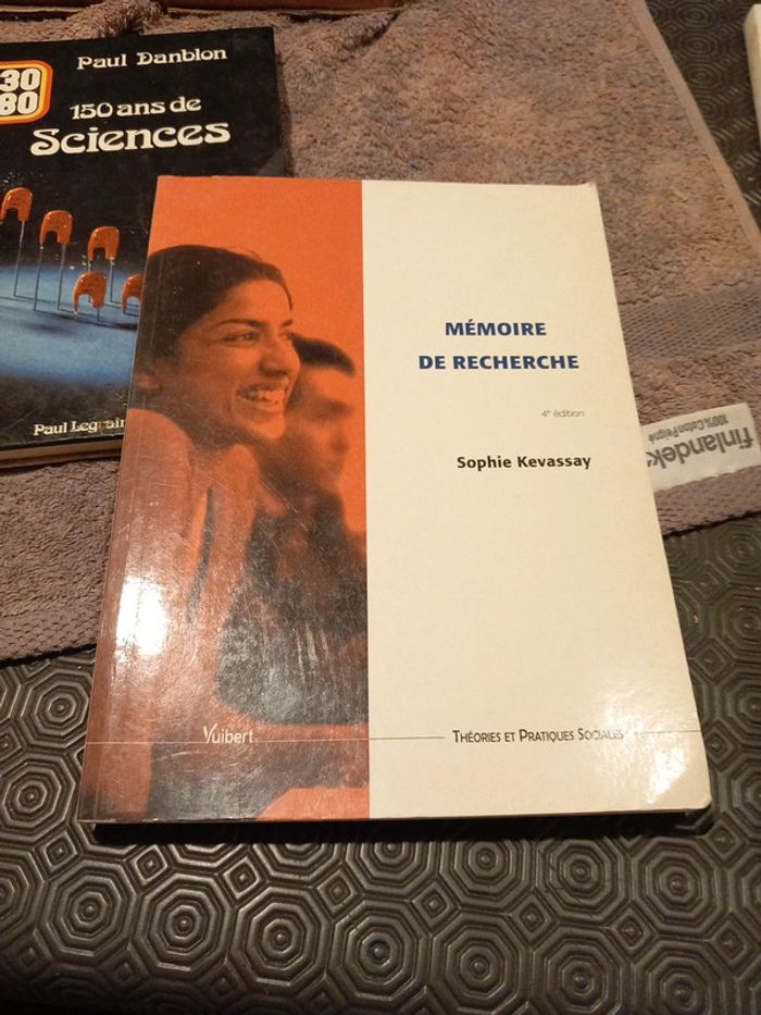 Livre mémoire de recherche - photo numéro 3