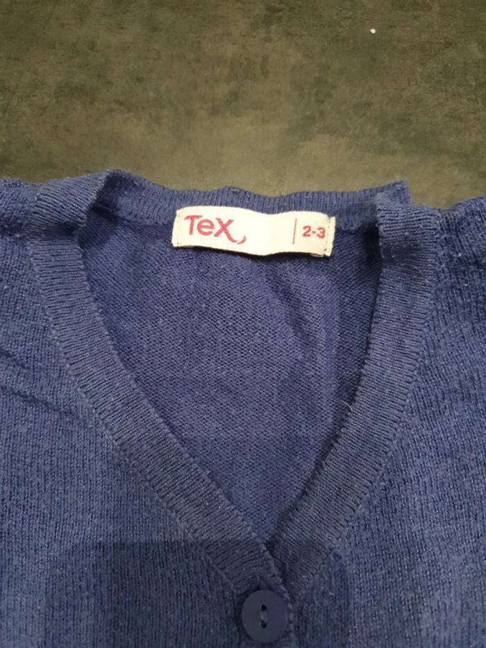 Gilet col V 2-3 ans - photo numéro 2