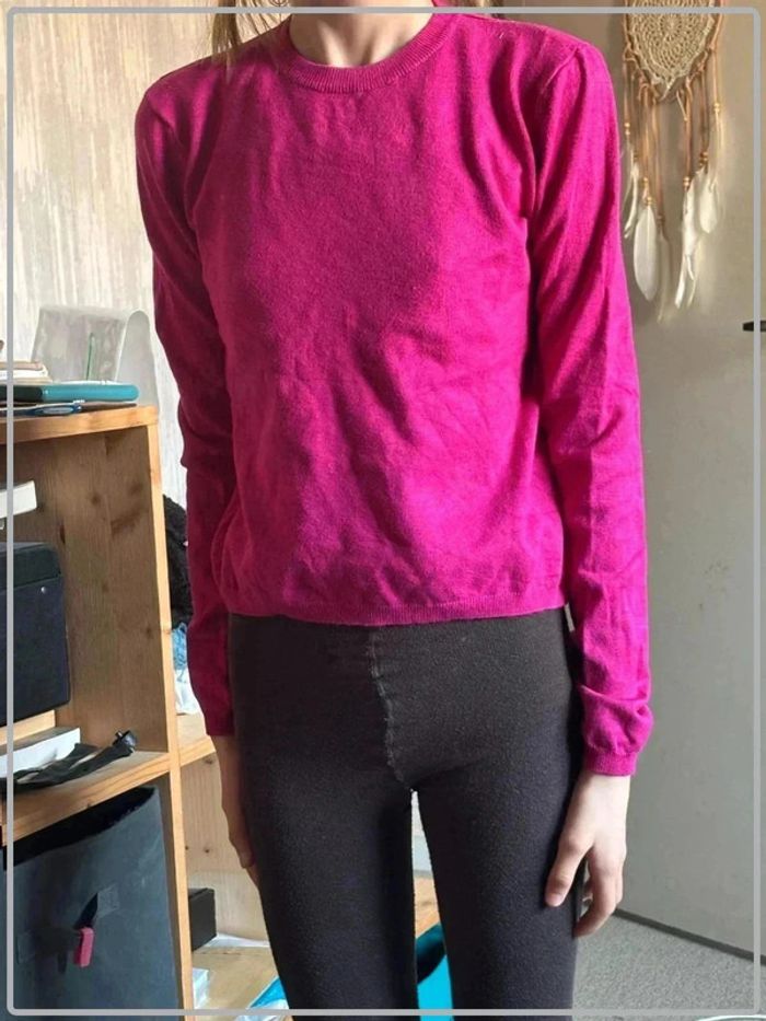 Pull fin taille 42 mais taille plus petit 34marque Jennyfer