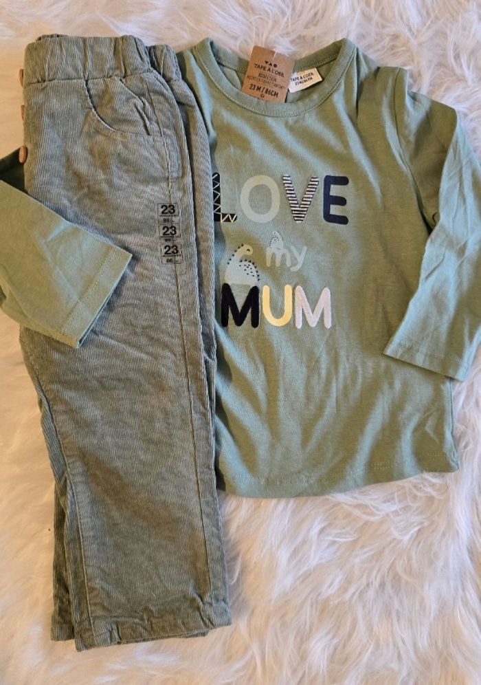 NEUFS (non portés) 🤩🏷😍 ensemble teeshirt et pantalon 23mois garçon 🤩
