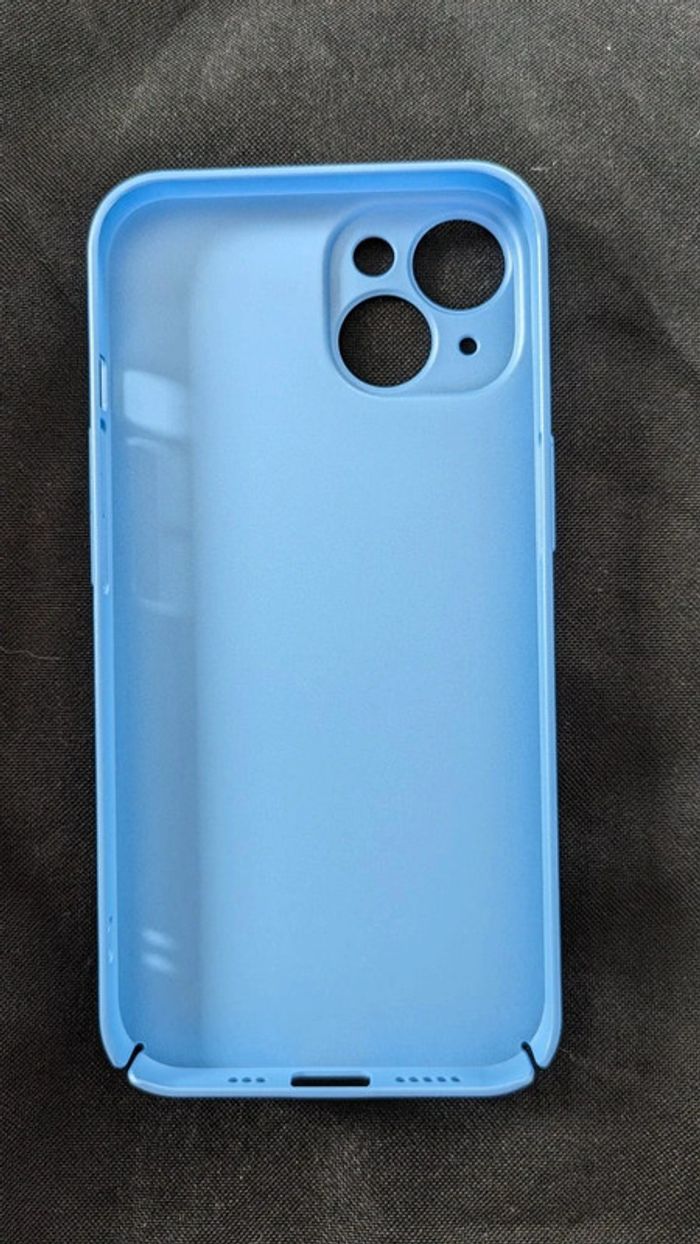 Coque iphone 14 max light blue EUPC flyzoo original fit case cover hollblau jamais utilisé