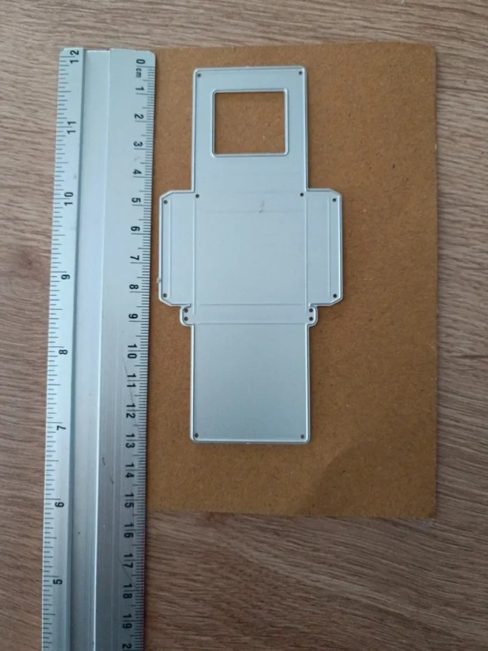 Dies mini boîte - photo numéro 2