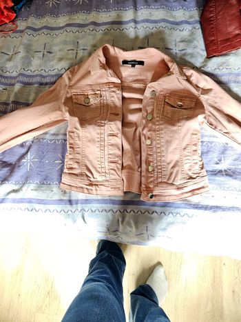Veste courte rose 