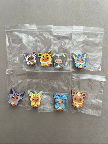 8 Pin's Pokémon évolutions d'Évoli