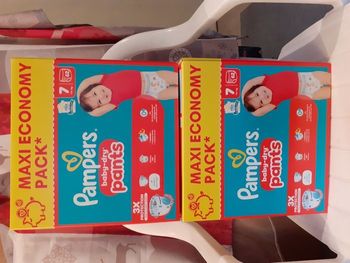 2 Maxi Pack Pampers baby dry - 124 Pants - Taille 7