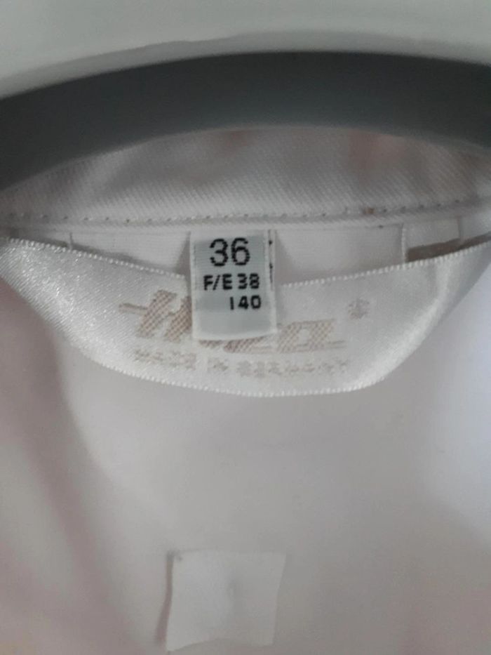 Blouse esthétique - photo numéro 3