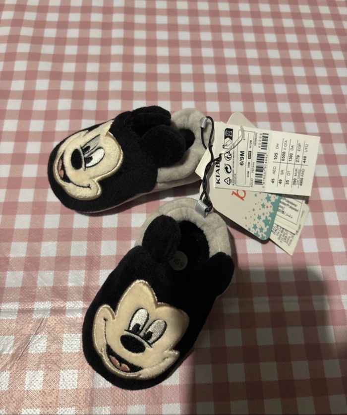 Chausson Disney neuf - garçon - 6/9 mois neuf - photo numéro 3