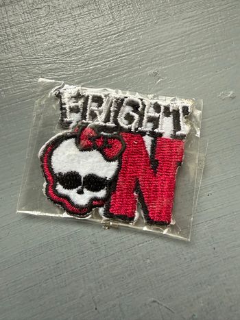 Patch écusson à coudre Monster High