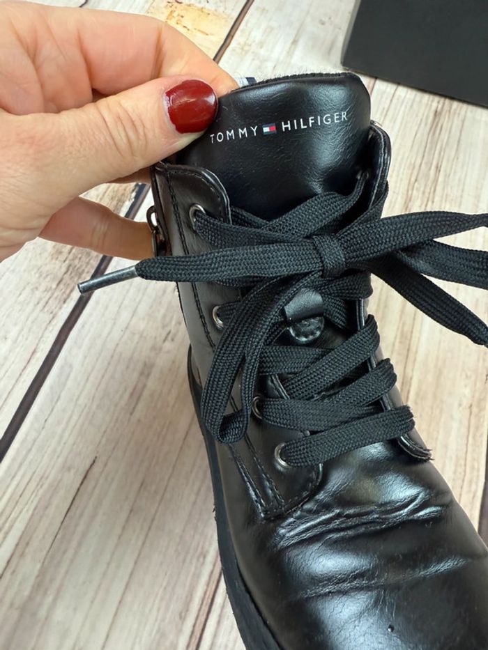 Bottines enfant à Zip Tommy Hilfiger pointure 28 mixte - photo numéro 4