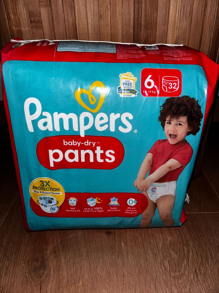 Maxi-Pack De 64 Couches Pampers Baby-Dry Pants Neuf Dans L’emballage. - photo numéro 2