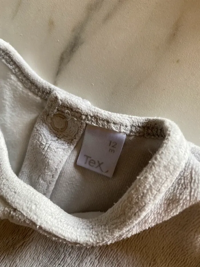 4 pyjamas 12 mois - photo numéro 6
