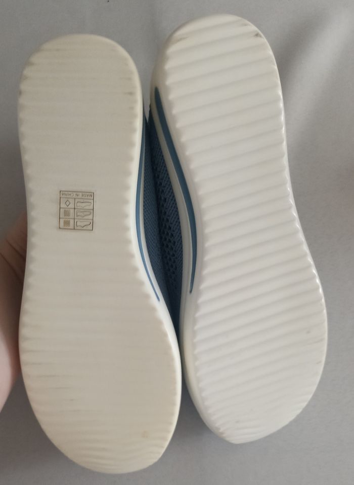 Chaussures Respirantes Élégantes Bleu Ciel à Chaîne Dorée - photo numéro 5