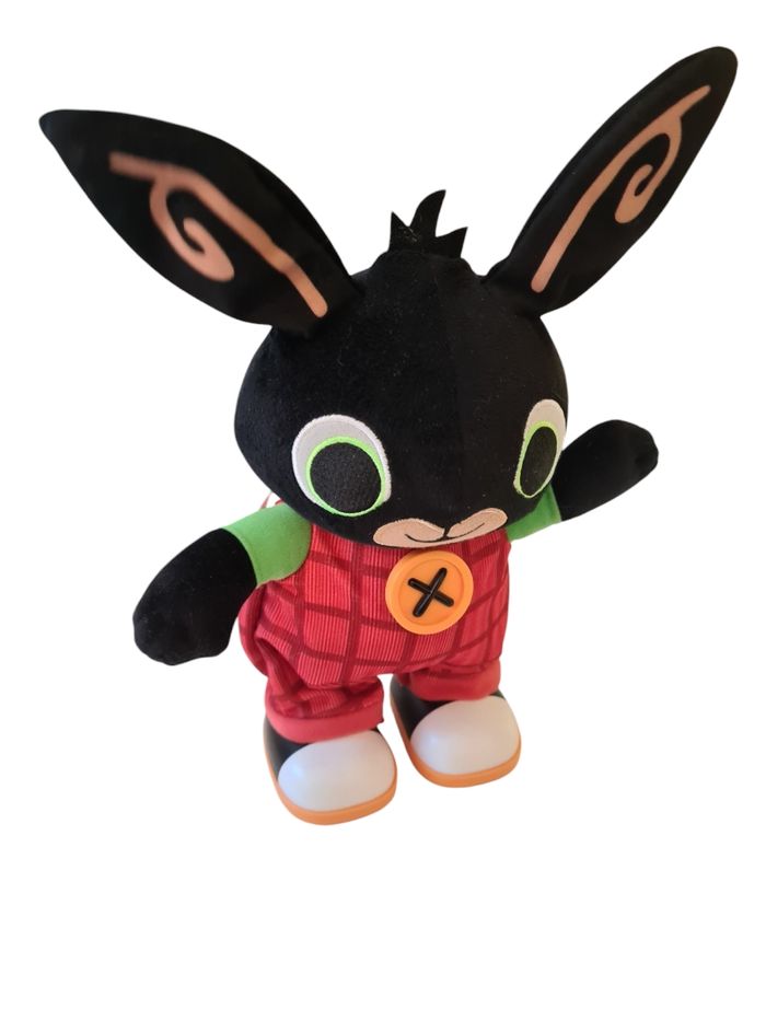 Jouet interactif Lapin Bing bouge parle - photo numéro 3