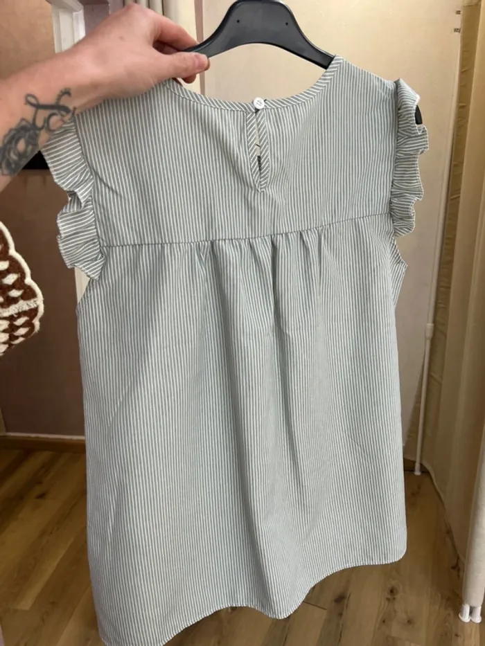 top femme tshirt femme blouse femme taille 38 taille M - photo numéro 6