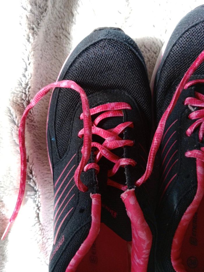 Baskets  38 noires et roses c47 - photo numéro 5