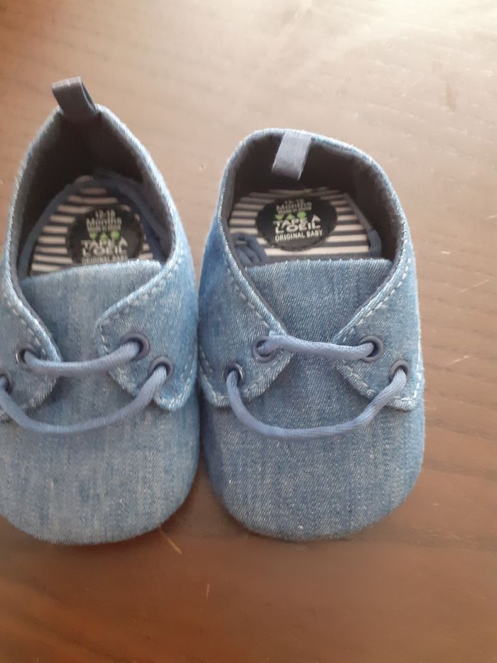Chaussure taille 12 /18 mois - photo numéro 3
